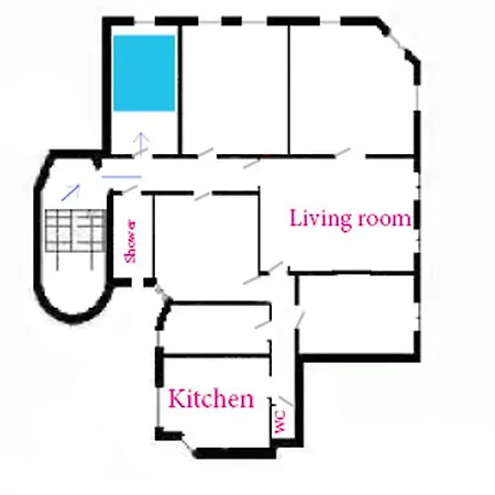200 Sqm Apartment, With 4 Separate Rooms, Each For 2 People Guest house